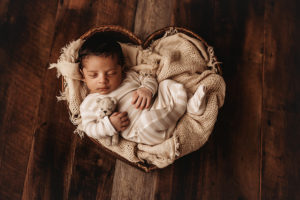 Virginia newborn photographer, Fairfax newborn photographer, Norfolk newborn pics, Richmond newborn photographers, Manassas newborn photos, newborn photographer, newborn pics